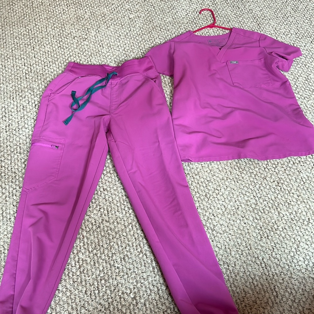 XS BRIGHT FUSHIA FIGS SET